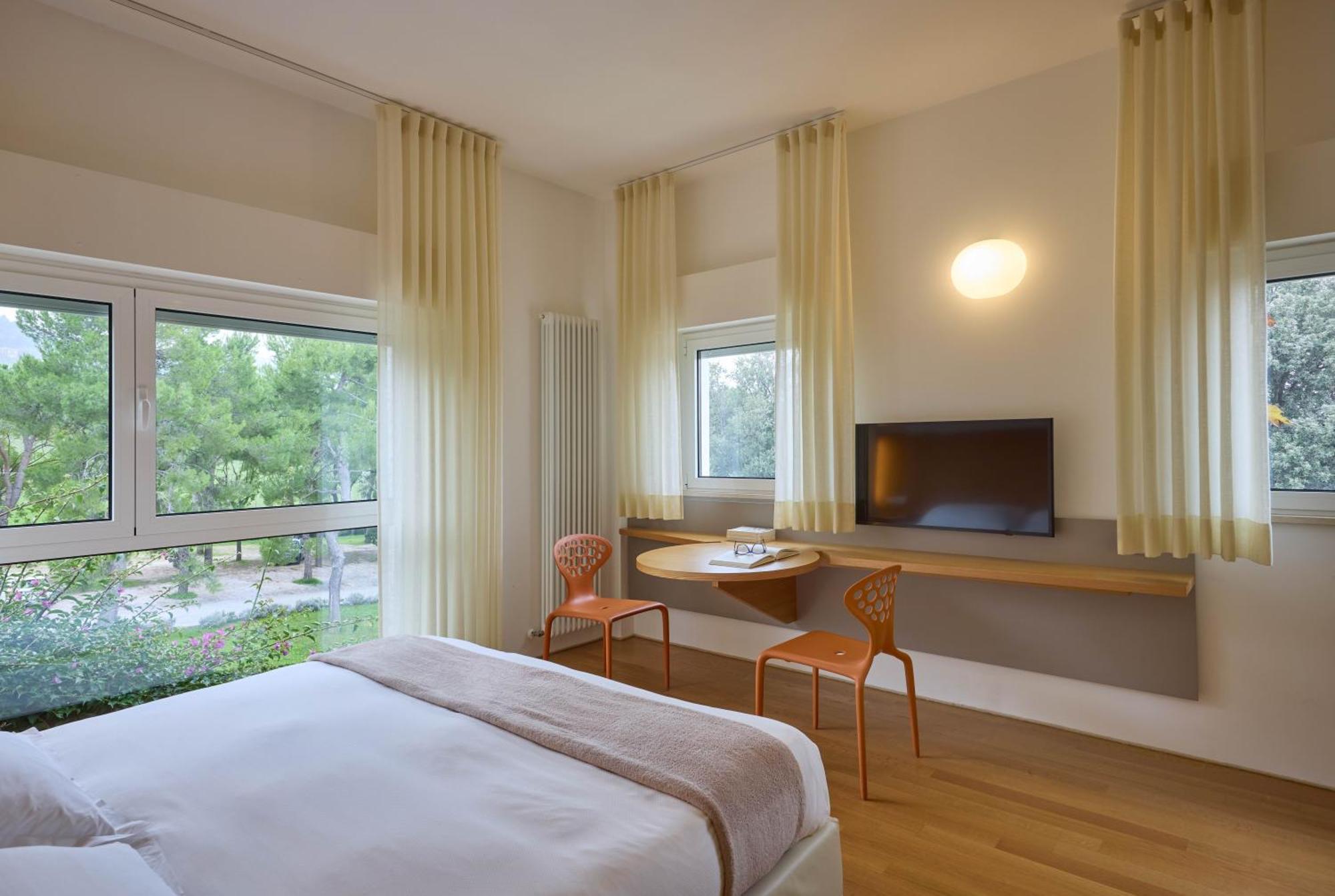 Hotel Emilia Анкона Экстерьер фото